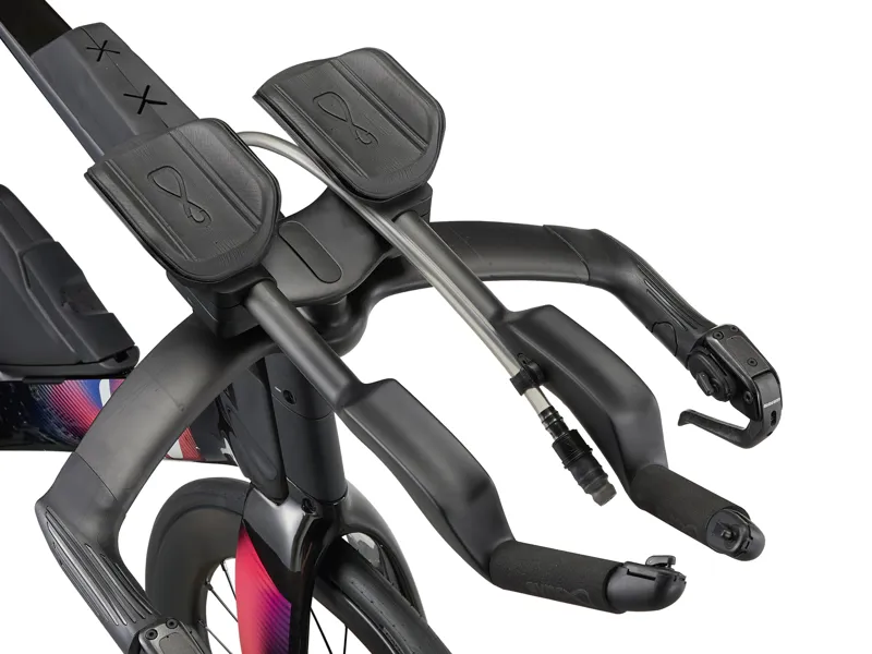 Liv Avow Advanced SL Carbon Triathlon Bike in Carbon-4