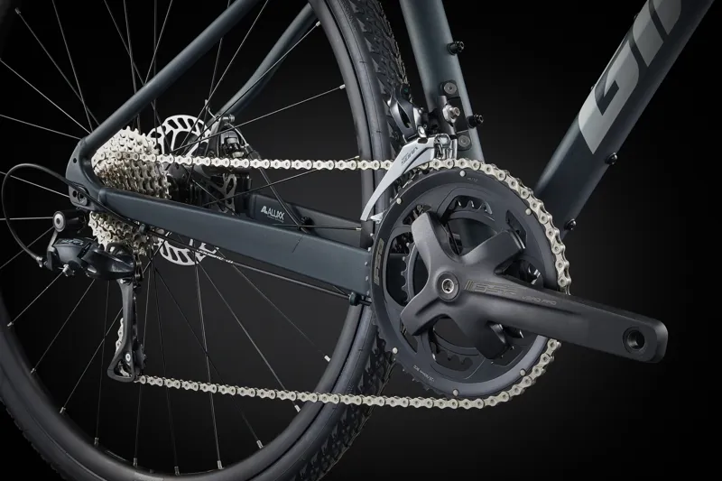 Giant Revolt 2 Gravel Bike in Asphalt Green-7