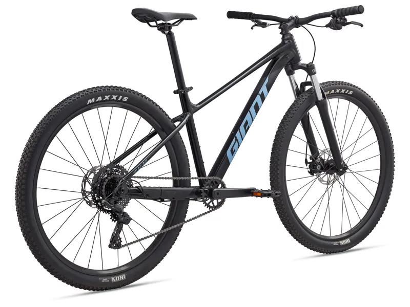 Giant Talon 4 Mountain Bike in Black-1