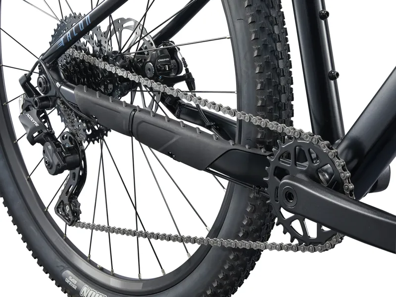 Giant Talon 4 Mountain Bike in Black-3